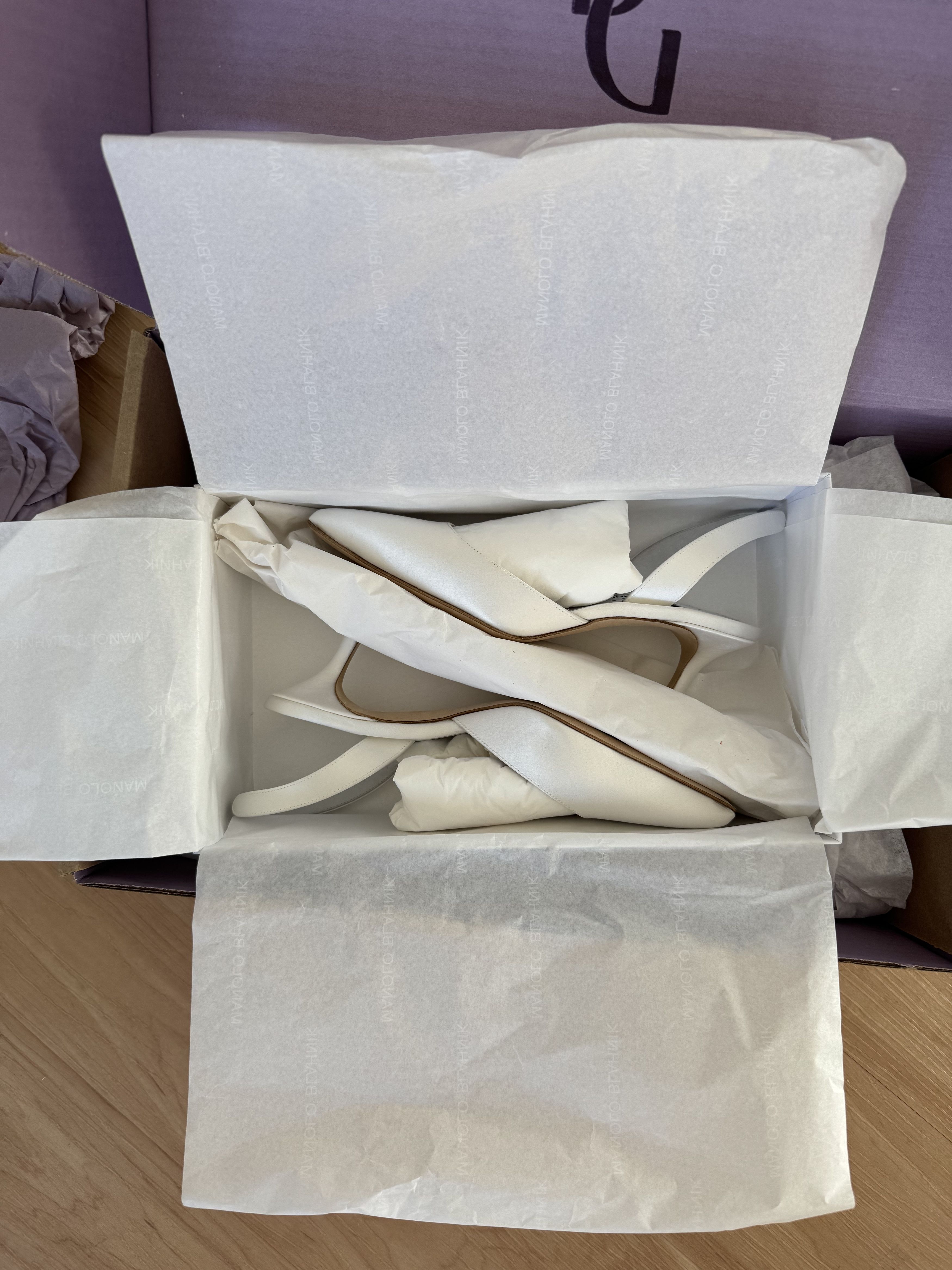 Manolo Blahnik Carolyne Kitten-Heel Halter Pumps Size US 6 / IT 36 - 5 Thumbnail
