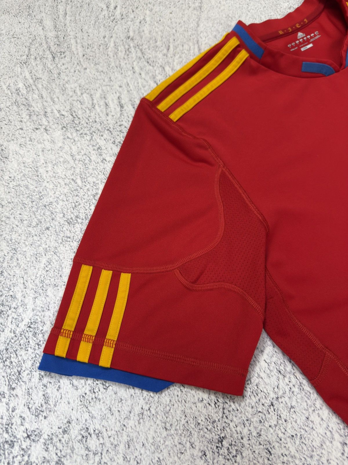 Adidas ADIDAS SPAIN 2009/2010 HOME SHIRT FOOTBALL SOCCER JERSEY 🇪🇸 Size US M / EU 48-50 / 2 - 6 Thumbnail