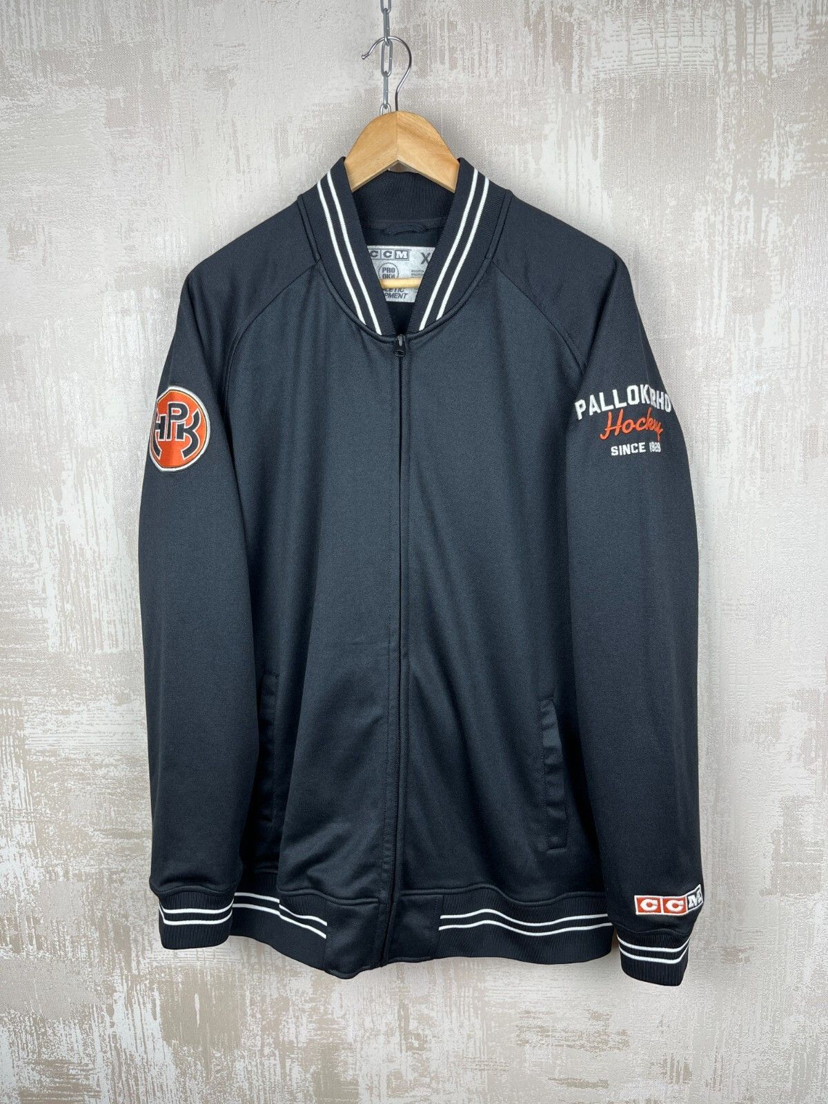 Ccm Pallokerho Hockey CCM Athletic Bomber Collar Track Jacket Size US XL / EU 56 / 4 - 5 Thumbnail