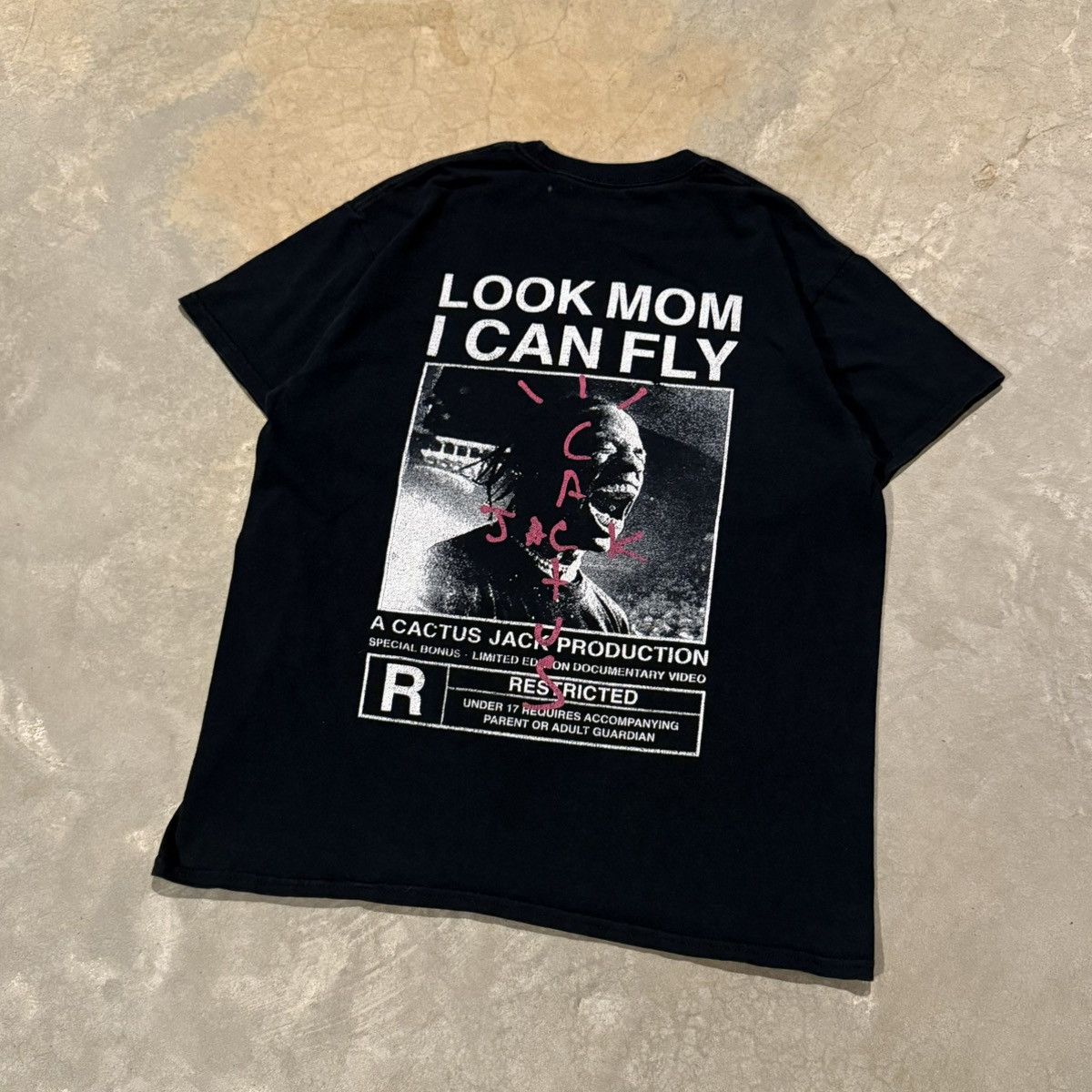 Travis Scott Travis Scott Look Mom I Can Fly Documentary Faded Rap Tee Size US L / EU 52-54 / 3 - 2 Thumbnail