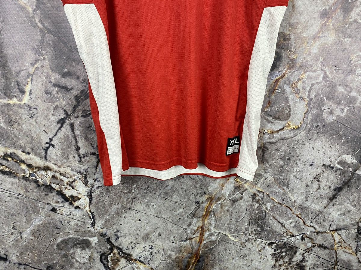 Vintage Men’s Nike T-Shirt Vintage Streetwear Size XXL Size US XXL / EU 58 / 5 - 4 Thumbnail