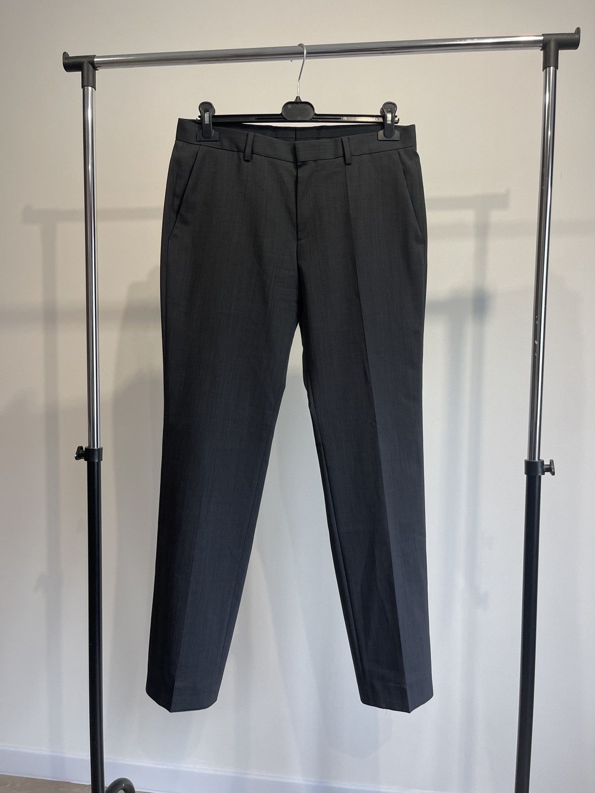 Hugo Boss Hugo boss classic trousers grey mens Size 38R - 1 Thumbnail