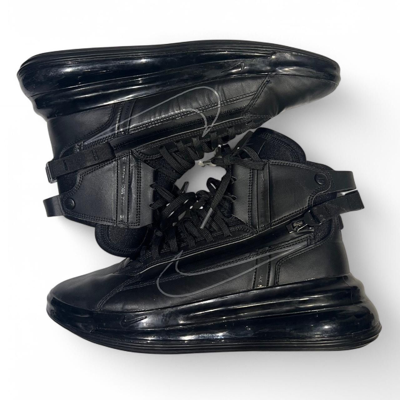 Designer × Nike Nike Air Max 720 Saturn Triple Black Size US 9 / EU 42 - 2 Thumbnail
