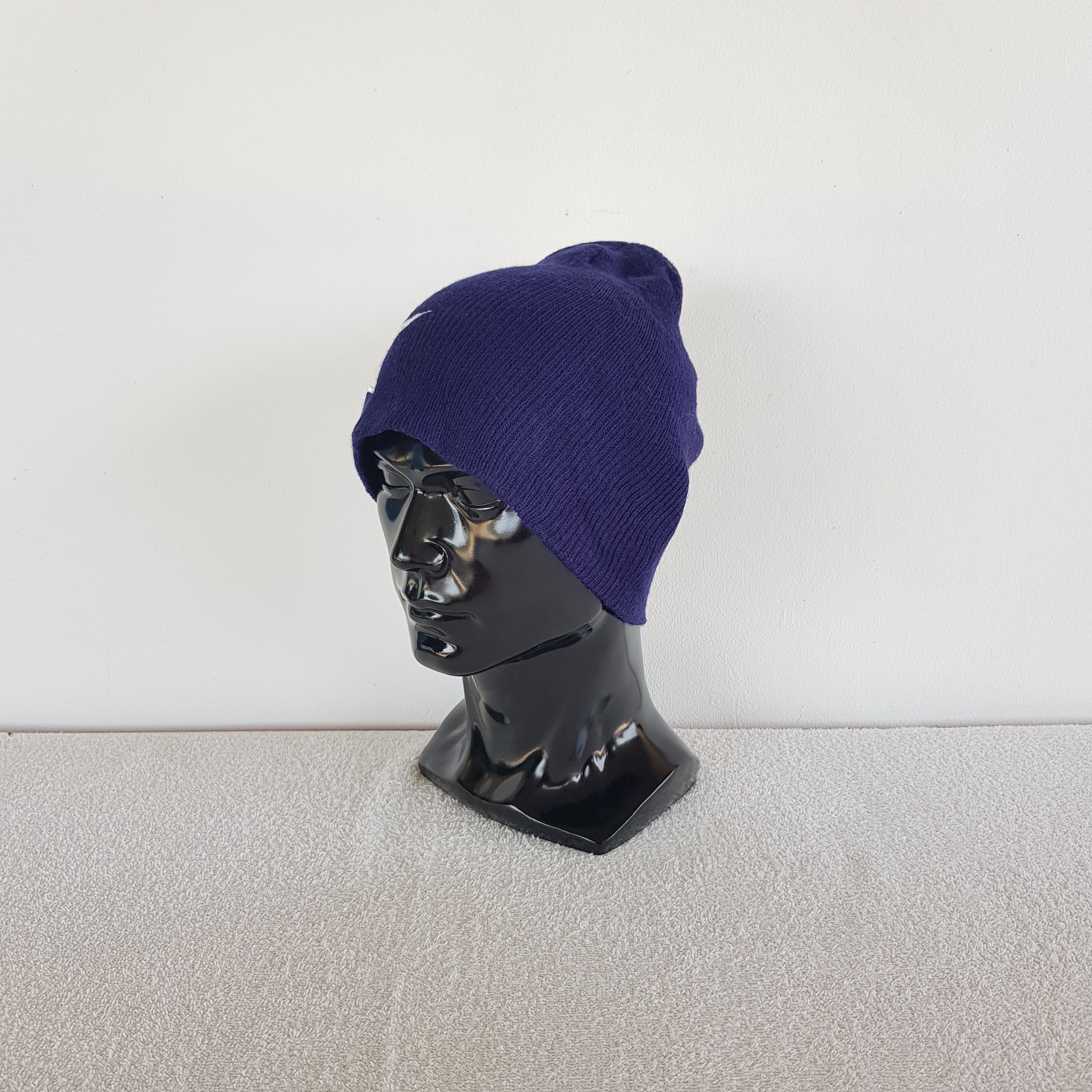 Japanese Brand Vintage Star Beanie Knitted Snow Caps Hats Size ONE SIZE - 1 Thumbnail