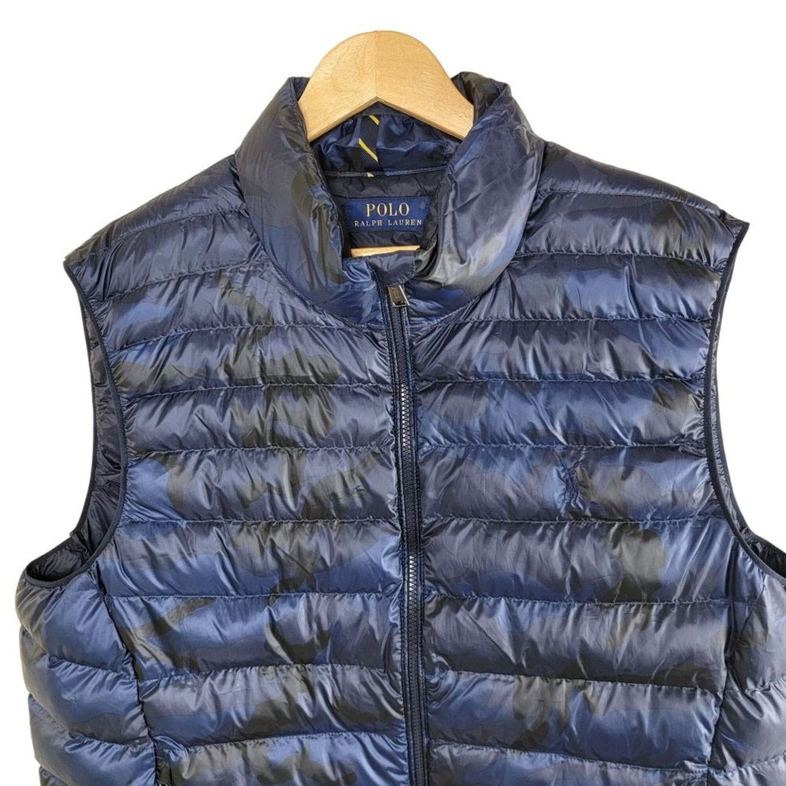 Polo Ralph Lauren Polo Ralph Lauren Camo Terra Puffer Vest Size US XL / EU 56 / 4 - 4 Thumbnail