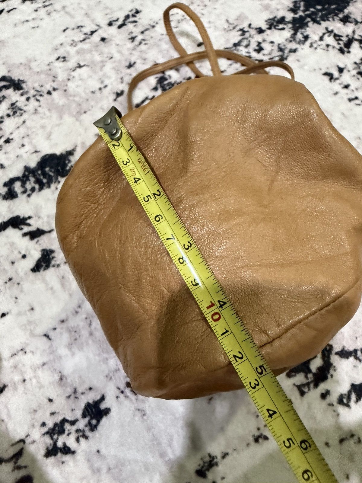 Loewe Authentic Loewe Anagram Leather Shoulder Dawstring Bag Size ONE SIZE - 9 Thumbnail