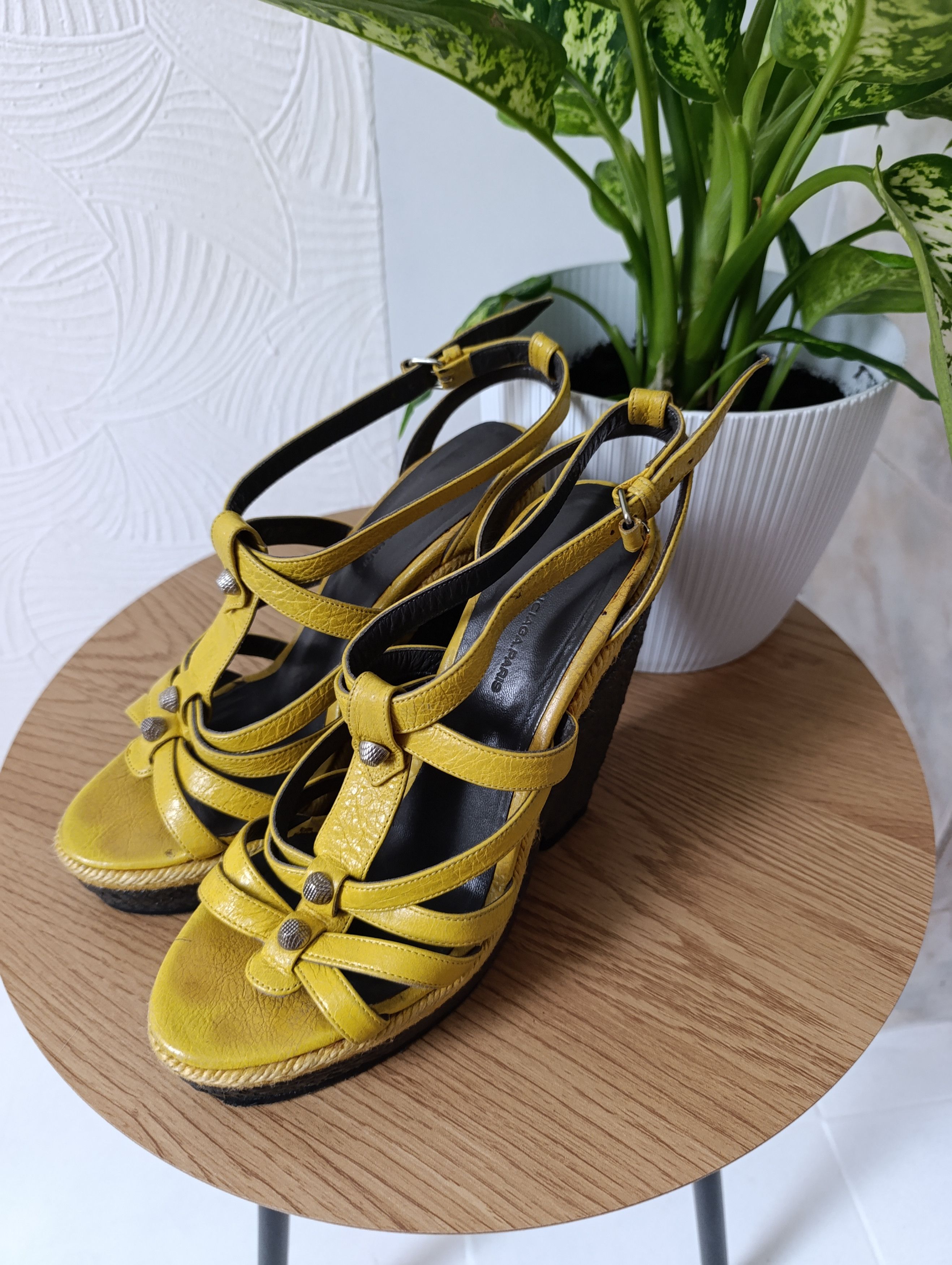Balenciaga Balenciaga Yellow Leather Wedge Ankle Strap Sandals Size US 7 / IT 37 - 6 Thumbnail