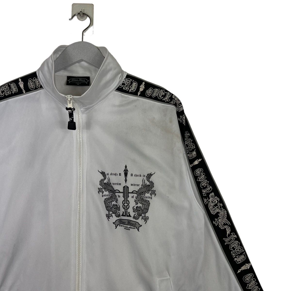 Japanese Brand 🔥 VINTAGE OVER HEAD CROSS DRAGON SWEATER Size US M / EU 48-50 / 2 - 7 Thumbnail