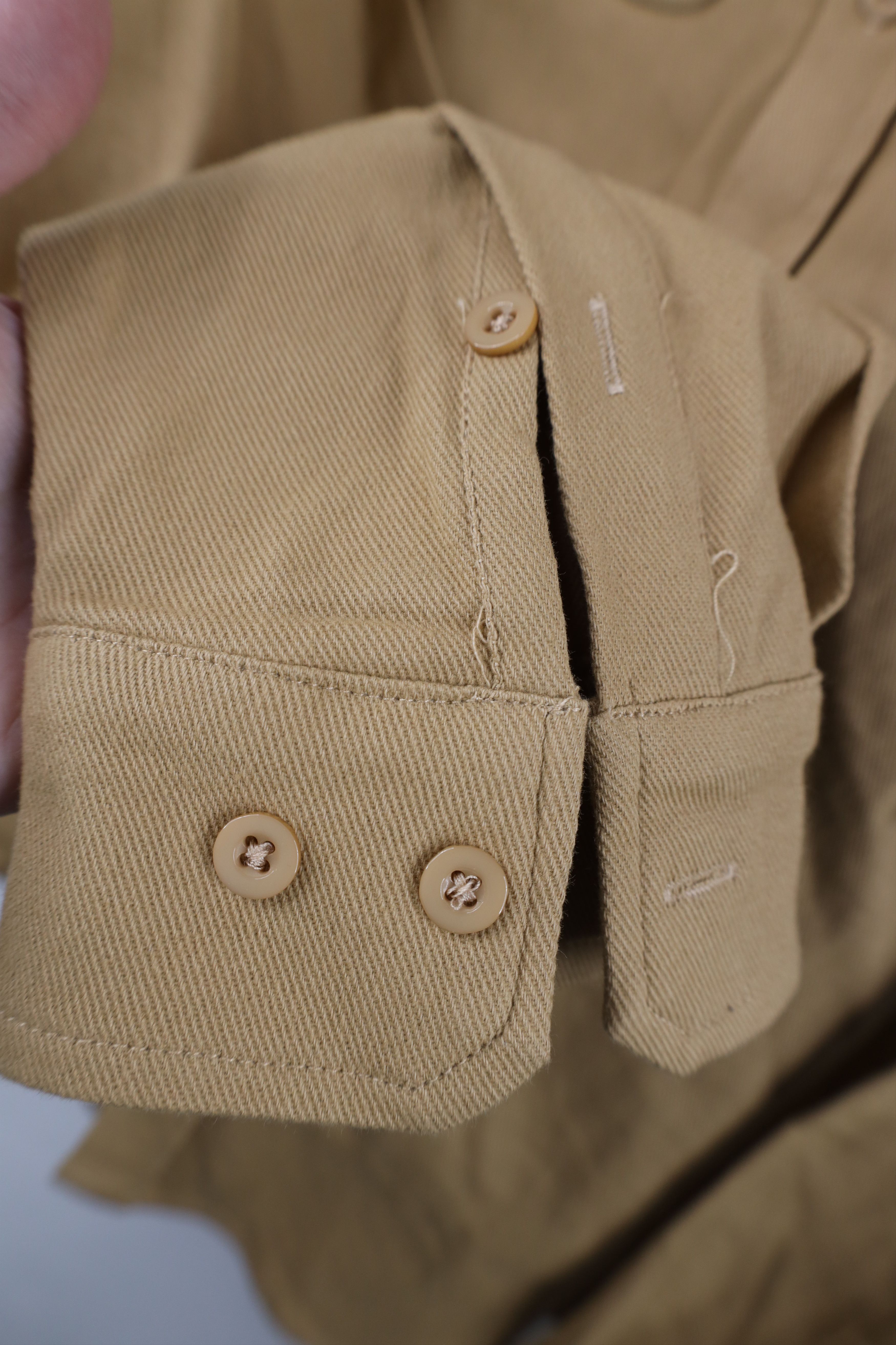 Vintage Vintage 90s Streetwear Heavyweight Collared Button Shirt Size US L / EU 52-54 / 3 - 5 Thumbnail