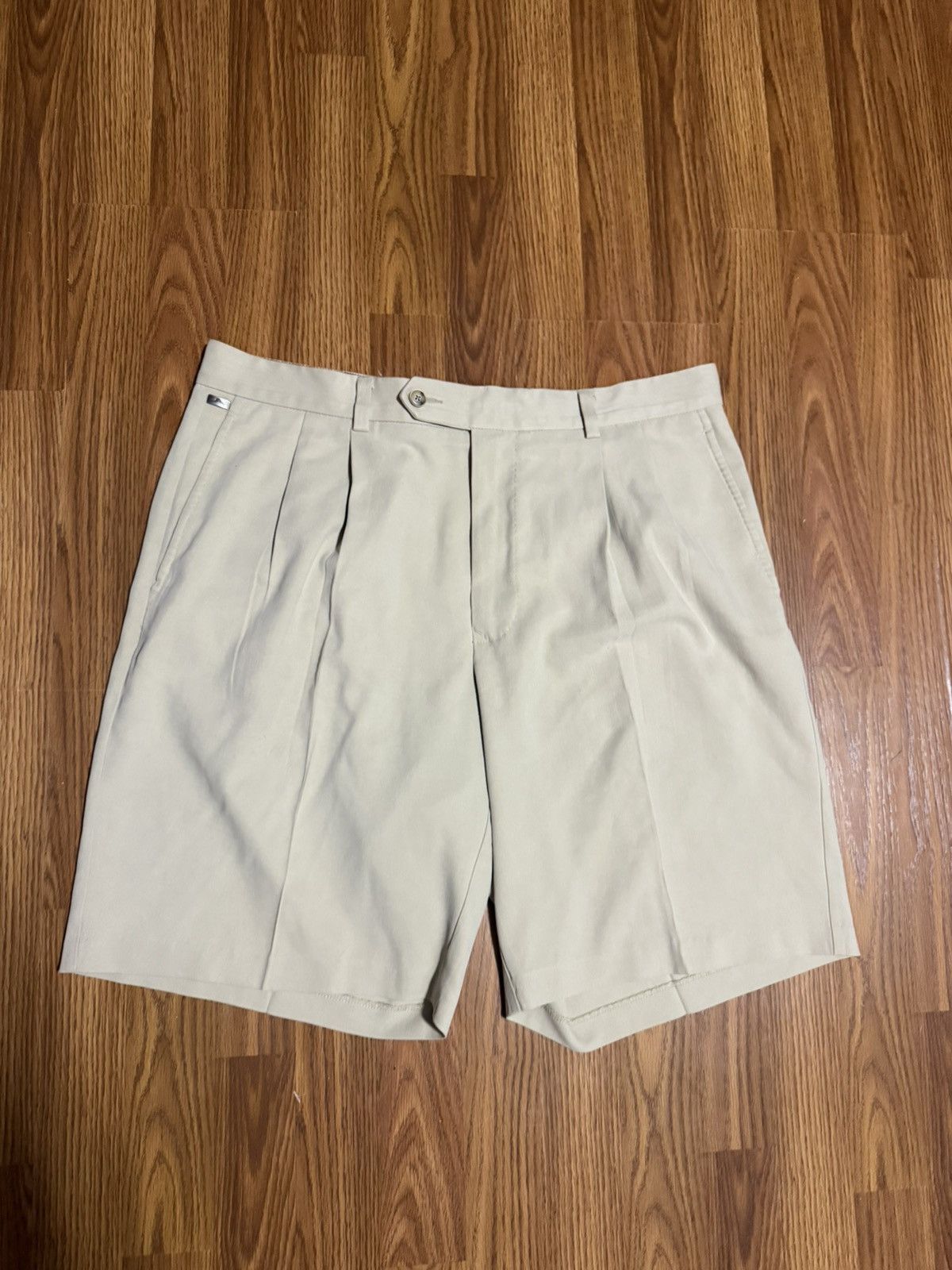 Tommy Bahama Tommy Bahama Silk Preppy Costal Performance Shorts Beige 36 Size US 36 / EU 52 - 2 Thumbnail