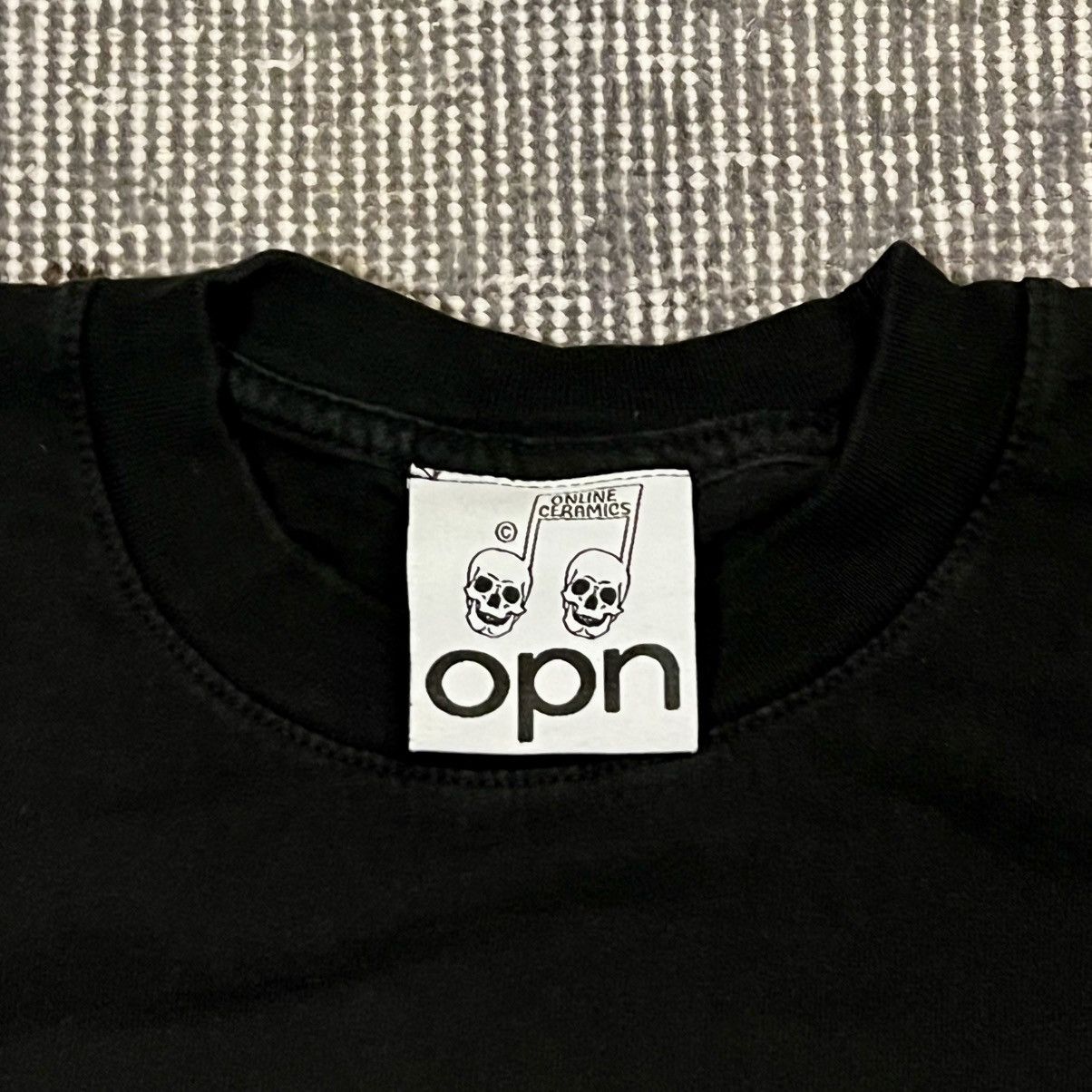 Online Ceramics Online Ceramics MAGIC OPN Tee Oneohtrix Point Never Lopatin Size US M / EU 48-50 / 2 - 4 Thumbnail