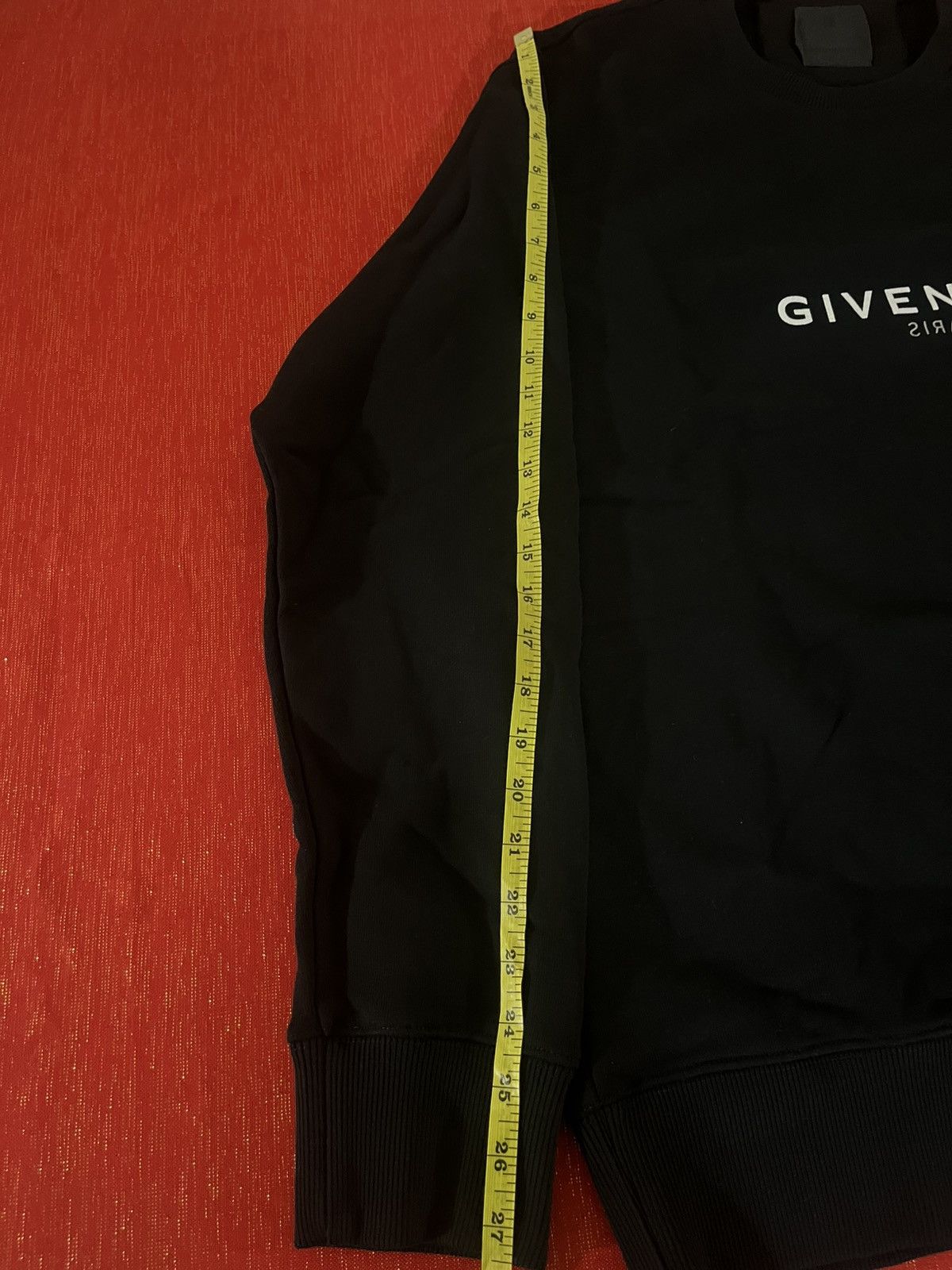 Givenchy Givenchy Sweatshirt Sz L Size US L / EU 52-54 / 3 - 17 Thumbnail