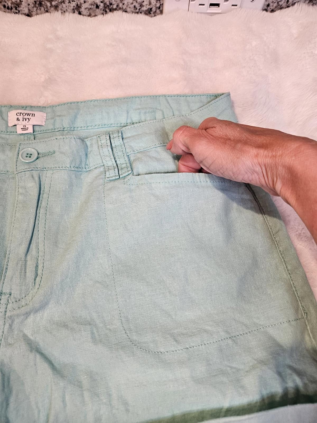 Designer Crown & Ivy Women's Mint Green Linen Shorts, #526 Size 34" / US 12 / IT 48 - 3 Thumbnail