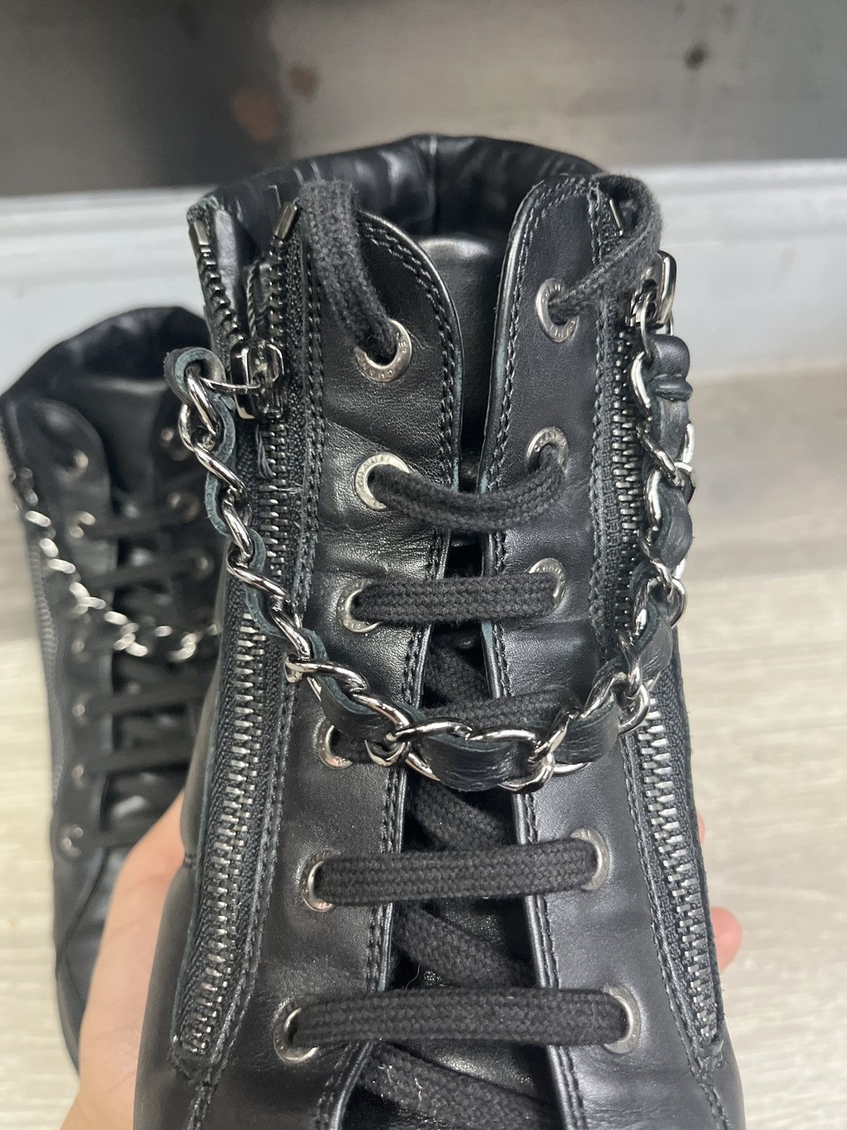 Chanel Chanel Black CC Zipper Leather High Top Sneaks Size US 8 / EU 41 - 10 Thumbnail