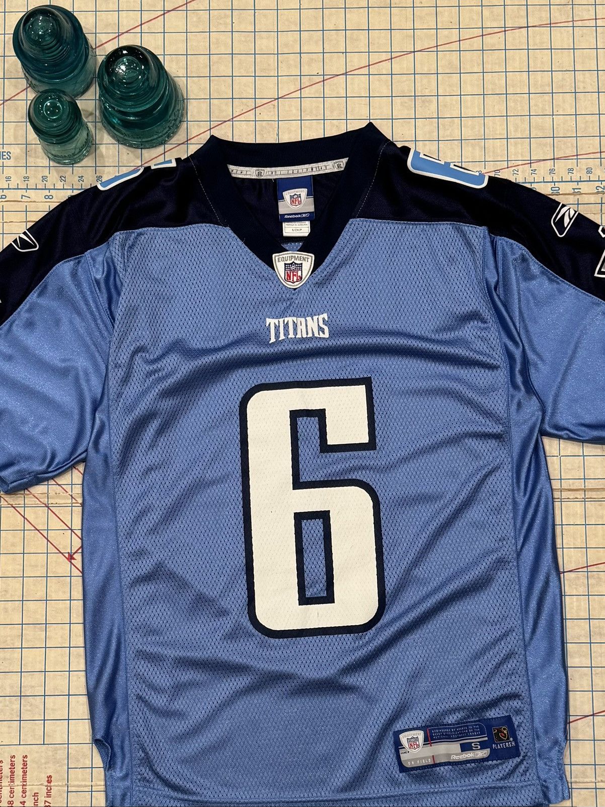 Reebok Reebok NFL Tennessee Titans Football Jerseys Mens Size Small Size US S / EU 44-46 / 1 - 3 Thumbnail