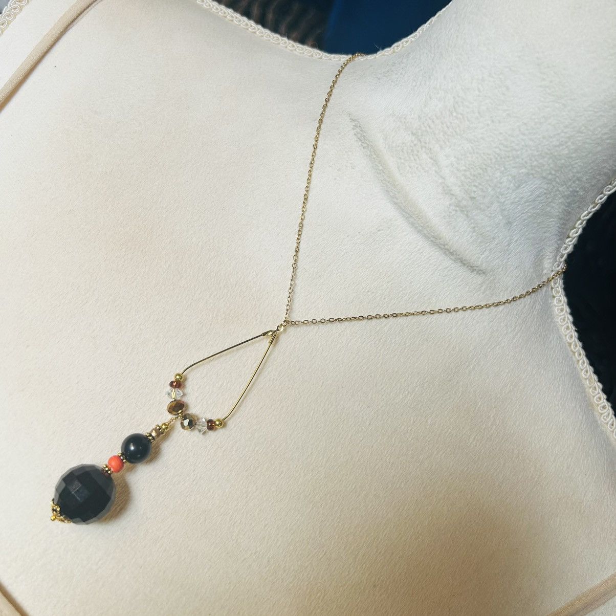 Handmade Handcrafted vintage bead changeable charm pendant necklace Size ONE SIZE - 2 Thumbnail