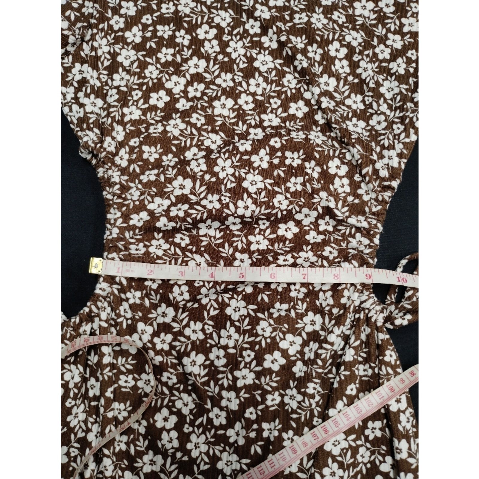 Jessica Simpson Brown and White Floral Midi Dress with Cutout Tie Waist Size M / US 6-8 / IT 42-44 - 4 Thumbnail