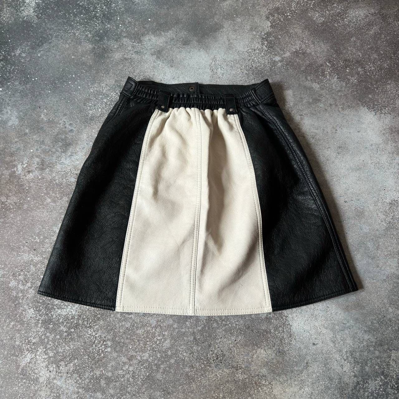 20471120 × Hysteric Glamour × Japanese Brand Japanese Vintage Faux Leather Zip Skirt Size 25" / US 0 / IT 36 - 5 Thumbnail