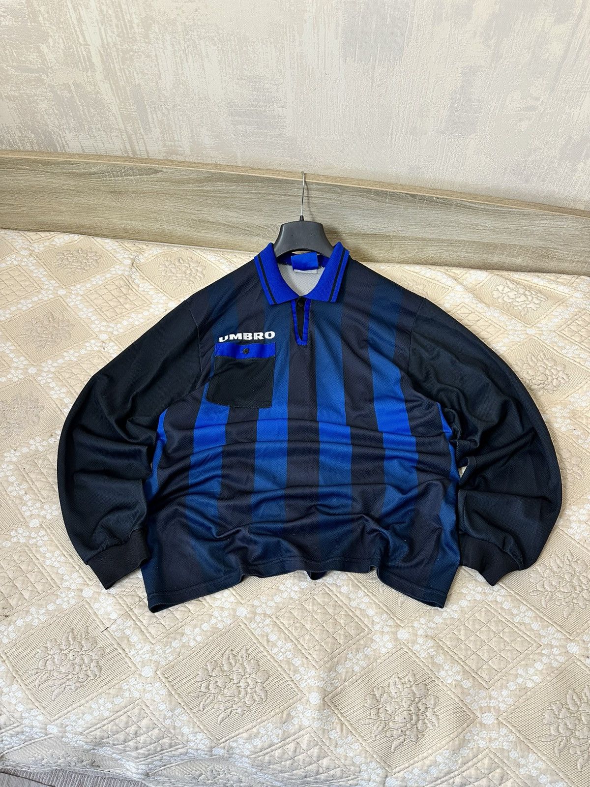 Umbro 🔥 90s Umbro Referee Template Jersey T Shirt Soccer Football Size US XXL / EU 58 / 5 - 1 Thumbnail