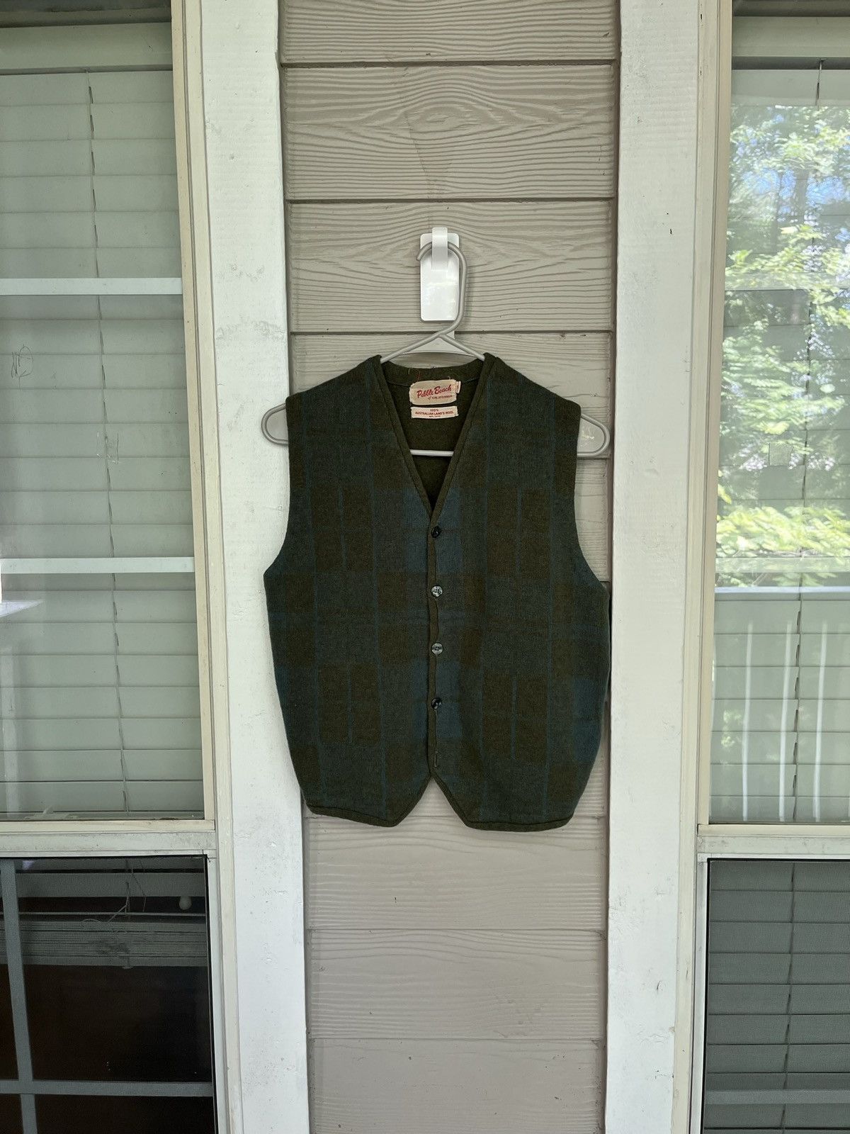 image of Vintage 1950S Pebble Beach Of California Australian Lambs Wool Vest in Green, Men's (Size Small)