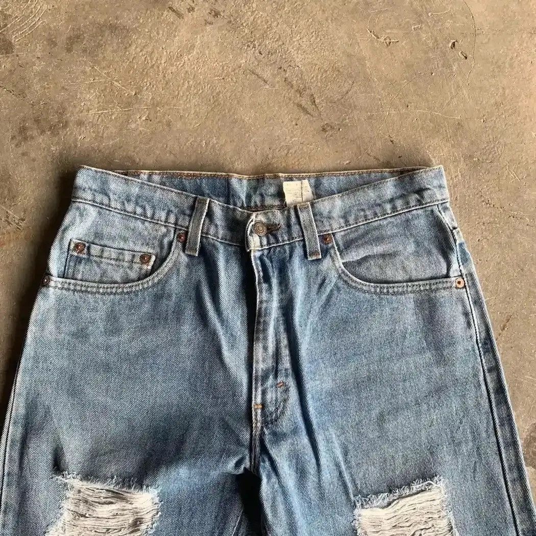 Levi's DESTROYED!VTG LEVI’S 550 JEAN LEVIS DENIM RELAXED FIT PANTS Size US 30 / EU 46 - 4 Thumbnail
