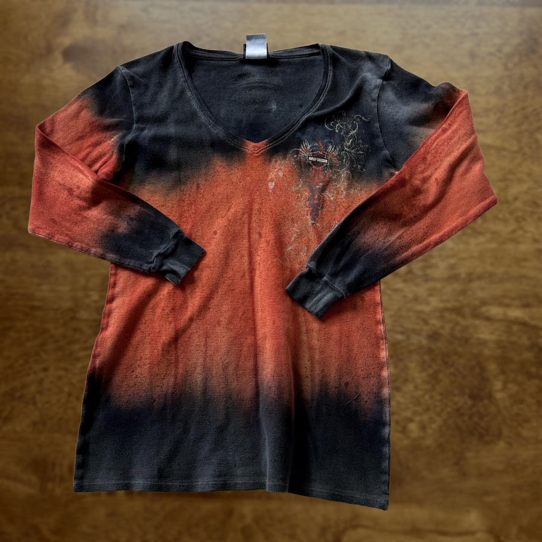 Harley Davidson Harley-Davidson Shirt Womens Medium Orange Black Long Sleeve Ombre Thermal Size M / US 6-8 / IT 42-44 - 1 Thumbnail