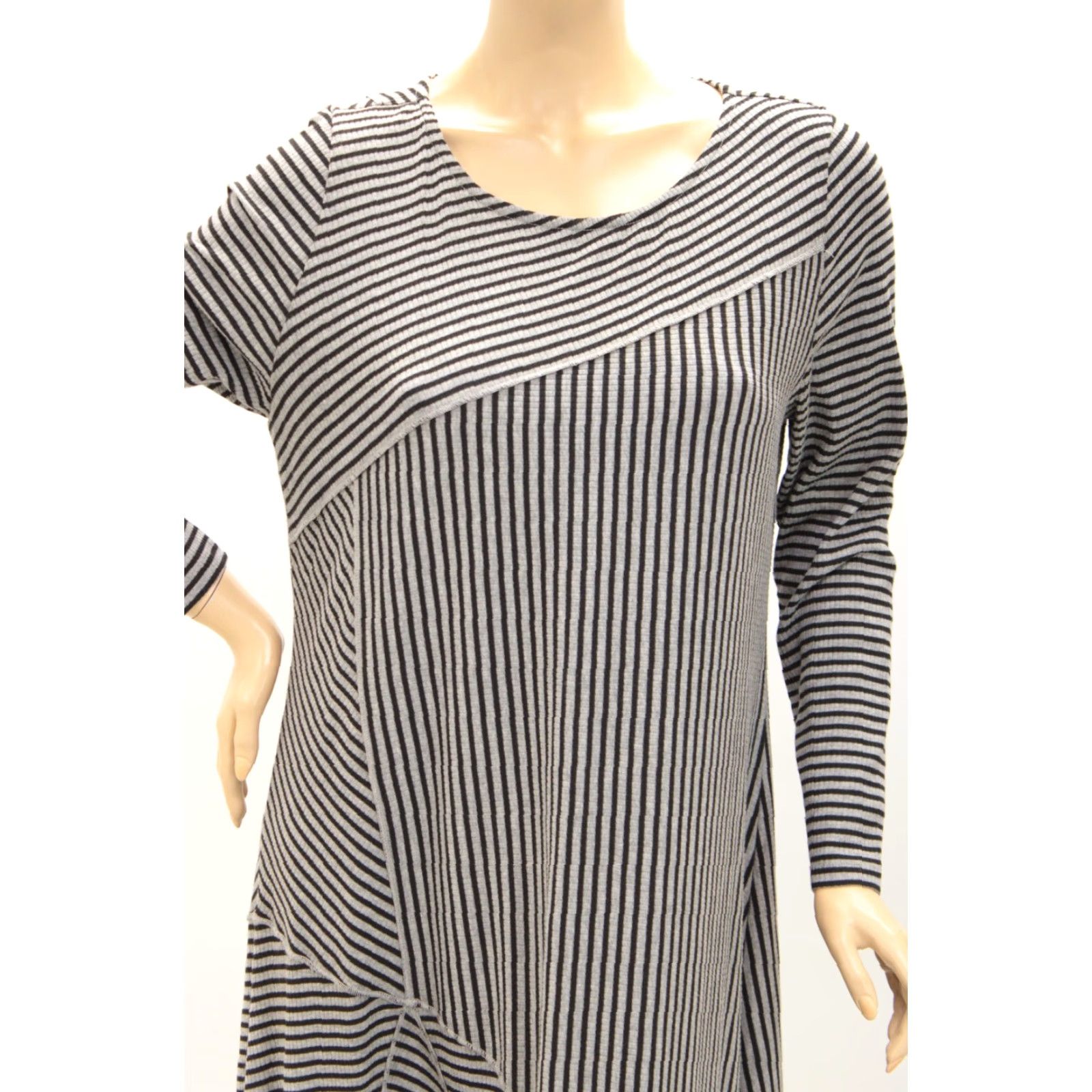 Soft Surroundings Soft Surroundings Maxi Dress Women's XL Black Gray Striped Stretch Goth Size XL / US 12-14 / IT 48-50 - 6 Thumbnail