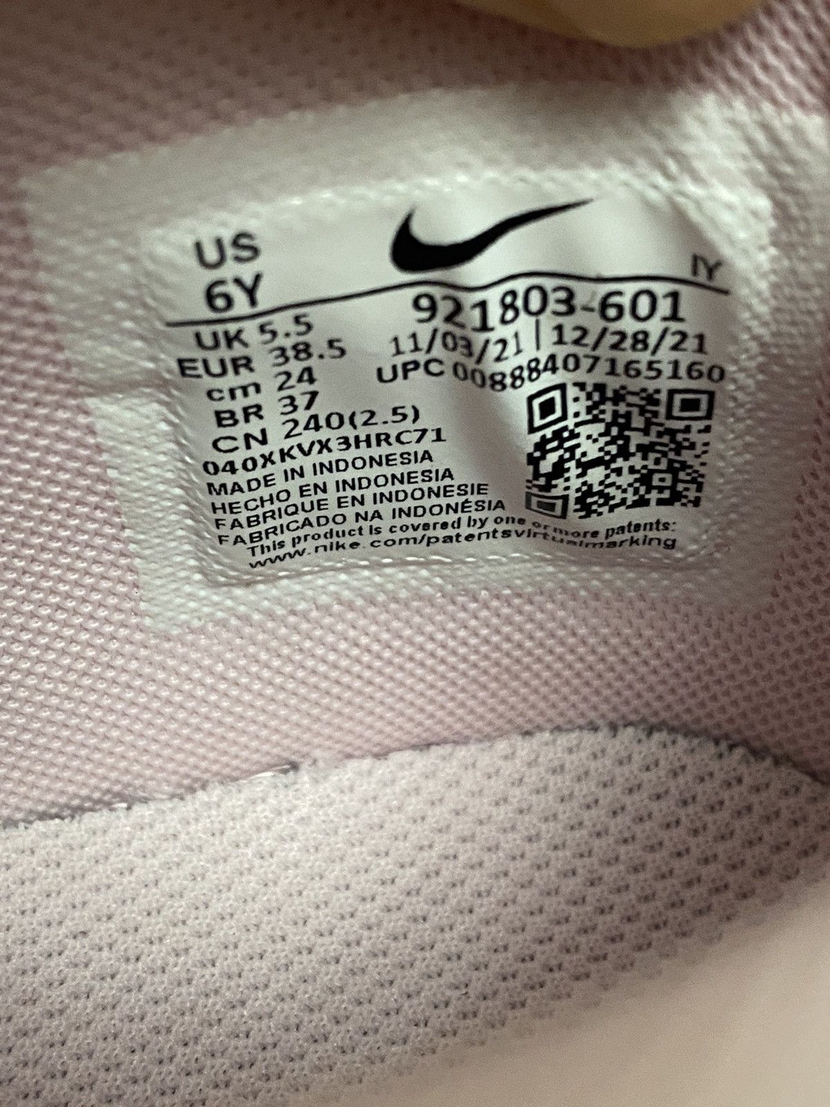 Nike Size 6Y / 7.5W - Nike Dunk Low Triple Pink GS Size US 7.5 / IT 37.5 - 7 Thumbnail