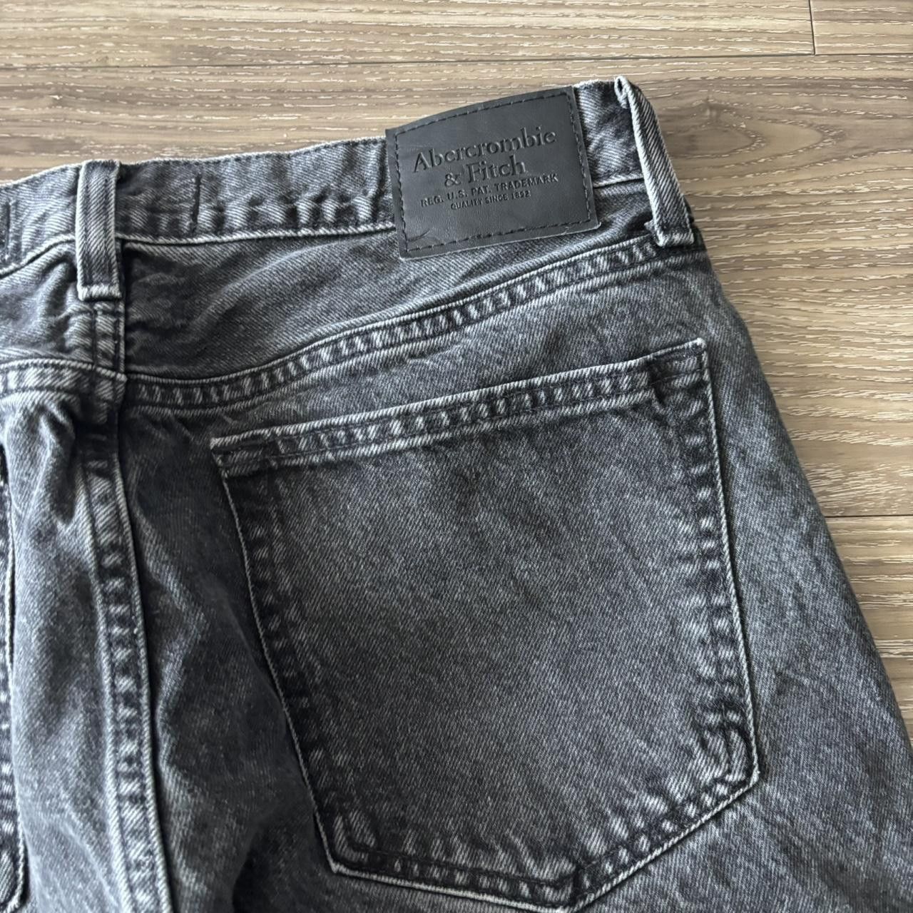 Abercrombie & Fitch Crazy Vintage Y2K/2000s Grunge Abercrombie Black Essential Denim Jeans! Size US 31 - 7 Thumbnail