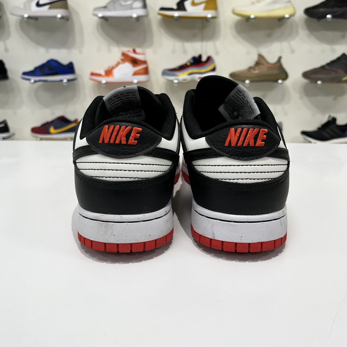 Nike Nike Dunk Low EMB NBA 75th Anniversary Chicago Size US 11.5 / EU 44-45 - 5 Thumbnail