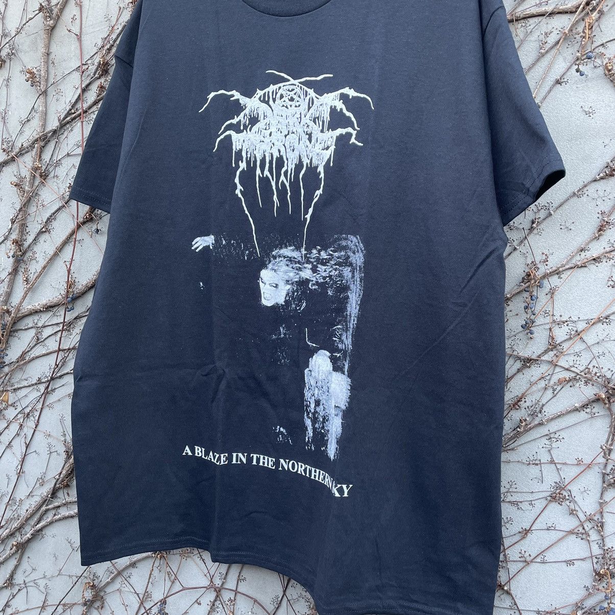 Band Tees Vintage Darkthrone Blaze In The Northern Sky T-Shirt Size US XL / EU 56 / 4 - 7 Thumbnail