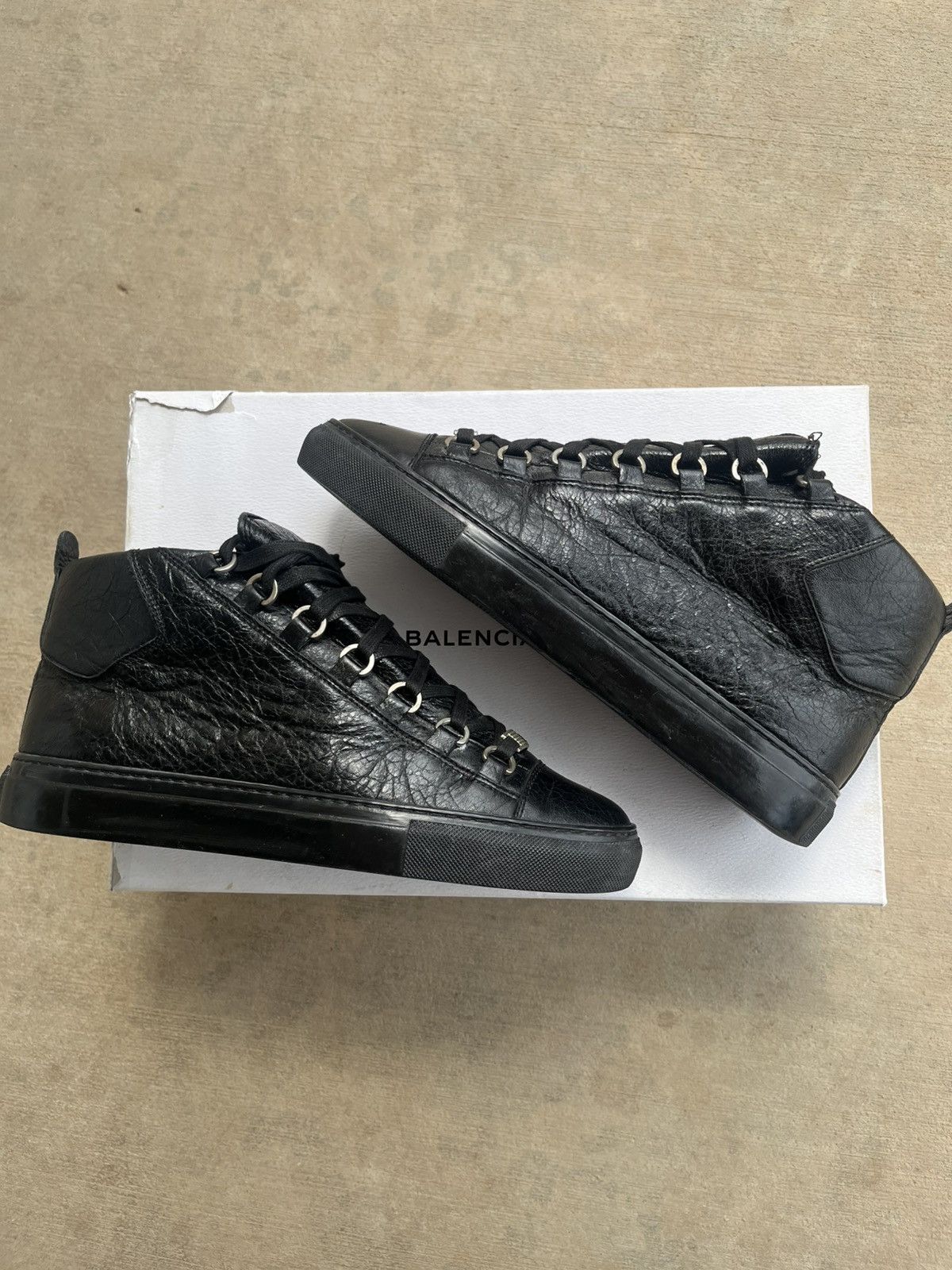 Balenciaga black balenciaga arena Size US 6 / EU 39 - 1 Thumbnail