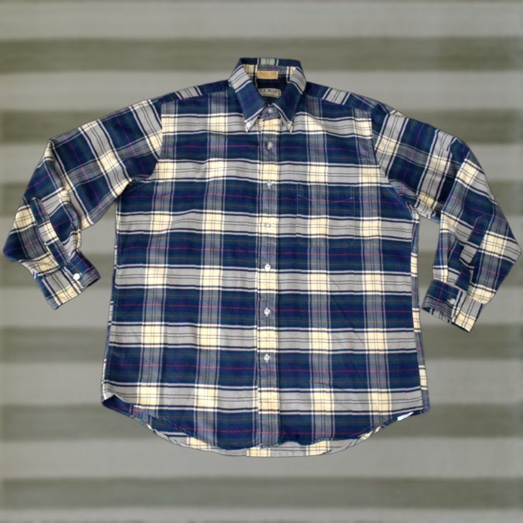 VINTAGE LL Bean Shirt Mens L Navy Blue Plaid 1993 Made USA Cotton Blend Button-Front Casual 1990s