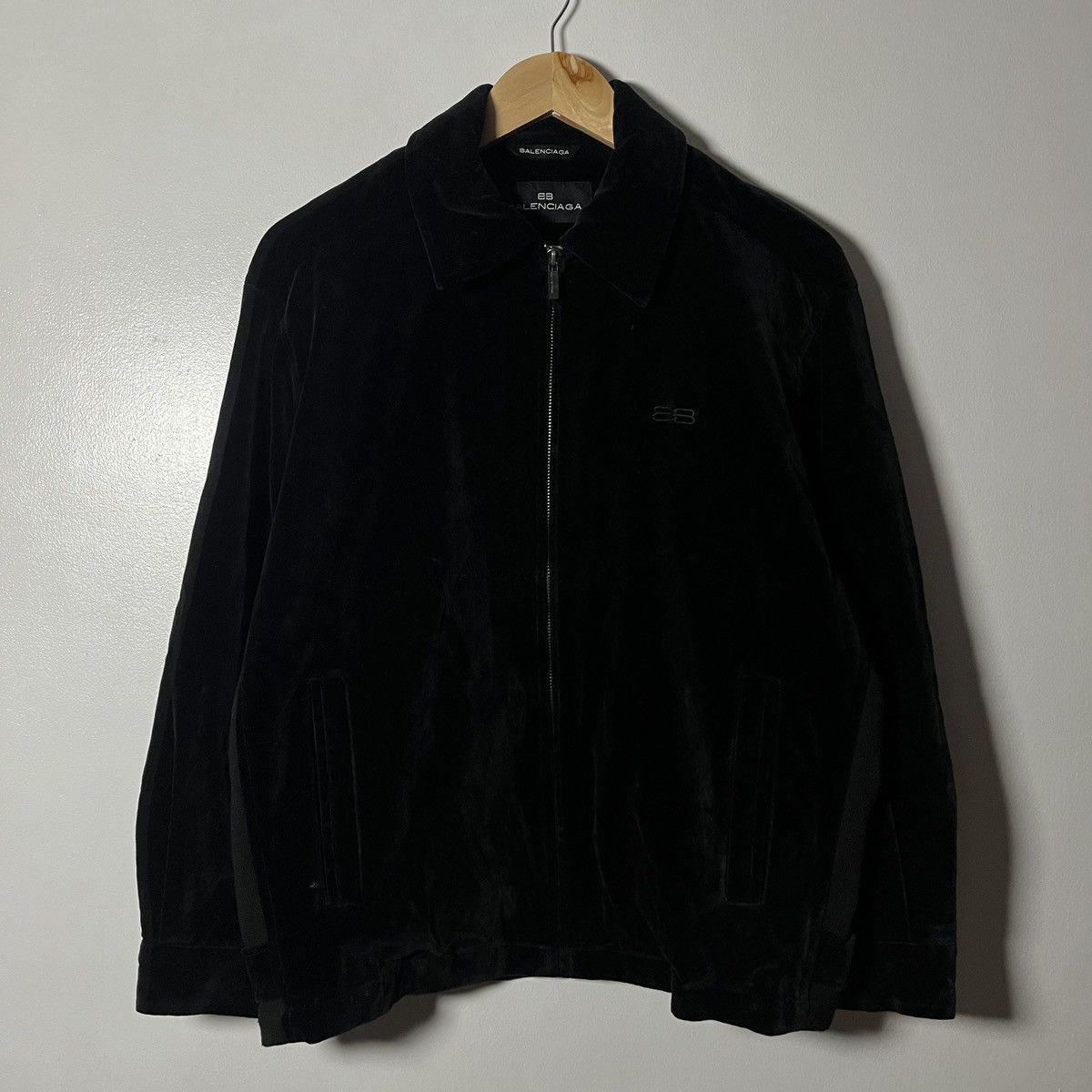 Balenciaga Rare Vintage Balenciaga Zip-up Black Velvet Jacket Size US M / EU 48-50 / 2 - 1 Thumbnail