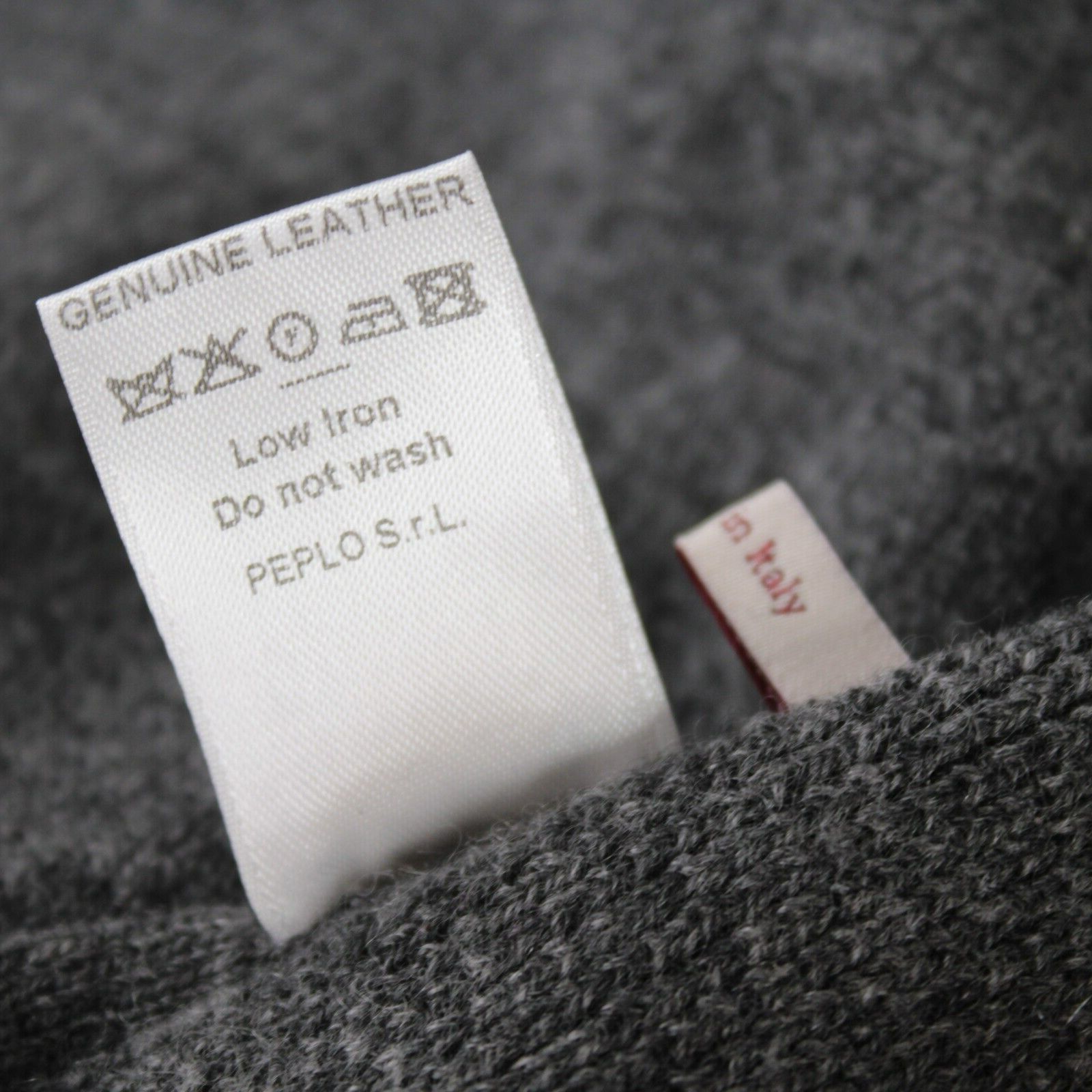 Luciano Barbera Luciano Barbera Sweater Size US S in Gray Size US S / EU 44-46 / 1 - 9 Thumbnail