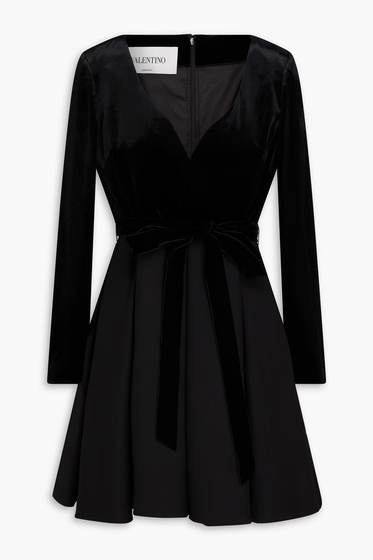 Valentino o1y0326 Mini Dress in Black Size M / US 6-8 / IT 42-44 - 1 Thumbnail