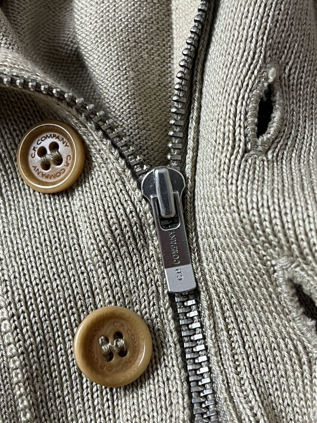 C.P. Company C.P. Company Button Zip Sweater Casual Size US M / EU 48-50 / 2 - 9 Thumbnail