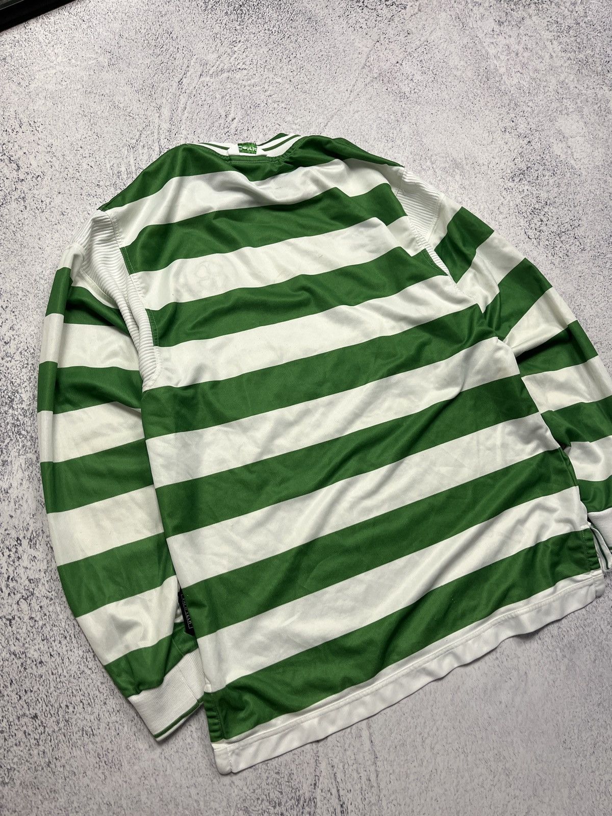 Umbro Vintage Umbro Celtic 1999/01 Home Soccer Jersey Long Sleeve Size US M / EU 48-50 / 2 - 14 Thumbnail