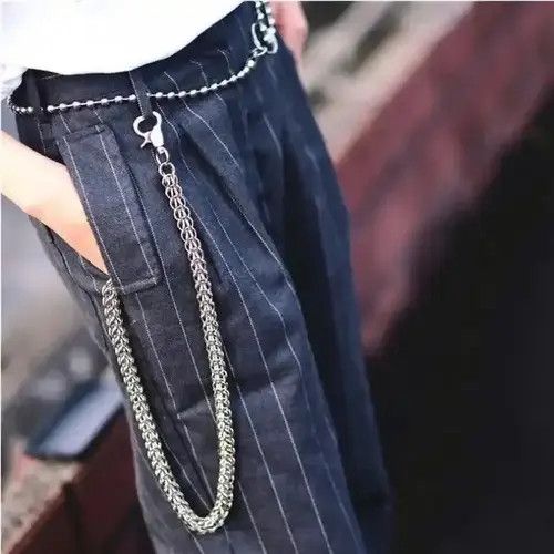 Vintage Keychain Metal Wallet Belt Chain Size ONE SIZE - 1 Thumbnail