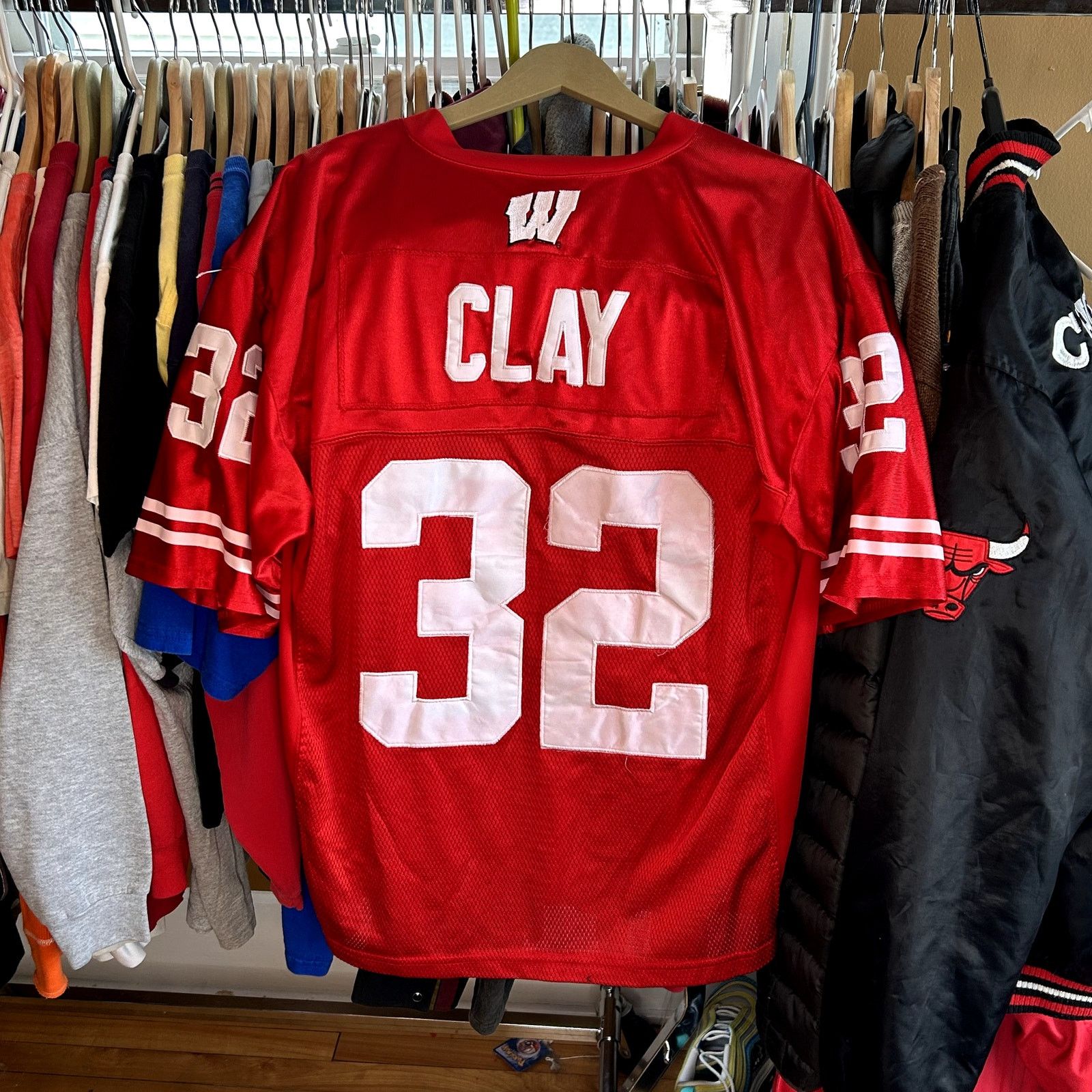 Adidas Y2K Wisconsin Badgers John Clay Jersey 48 Size US M / EU 48-50 / 2 - 2 Thumbnail