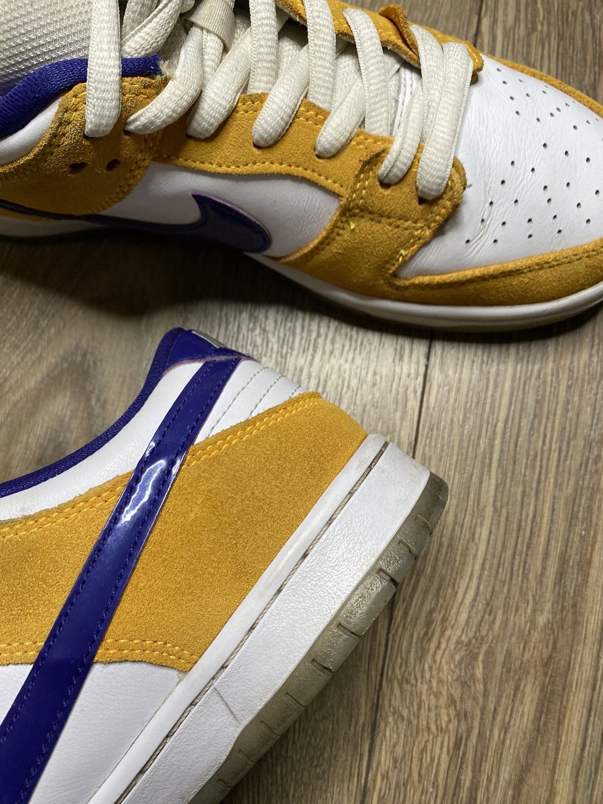 Nike Nike SB Dunk Low Laser Orange Size US 8 / EU 41 - 9 Thumbnail