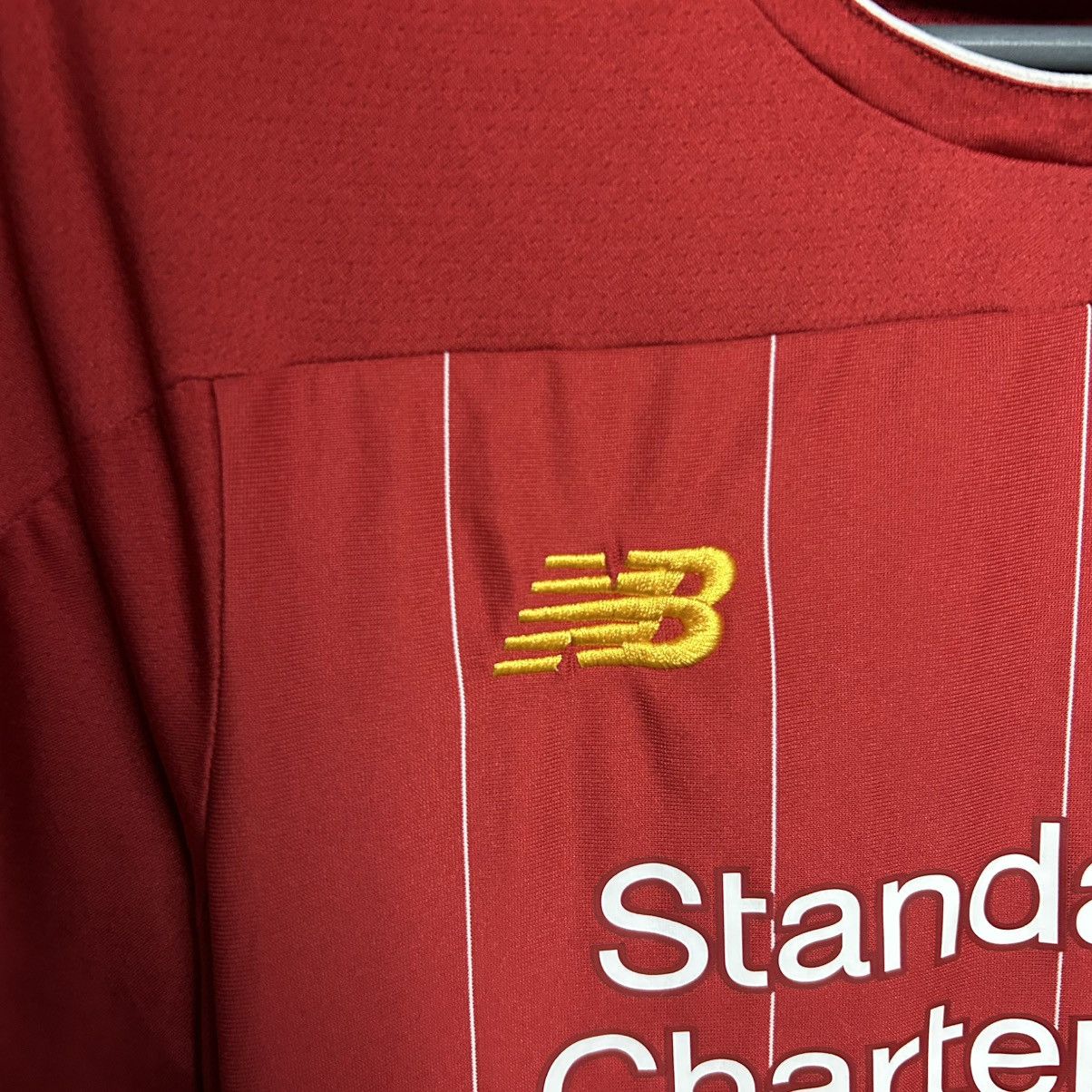 New Balance New Balance FC Liverpool 2019 Home soccer jersey Size US S / EU 44-46 / 1 - 3 Thumbnail