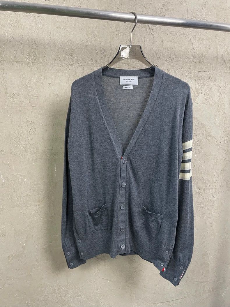 Thom Browne Thom Browne Gray four-striped wool cardigan jacket 2505-Nex Size US M / EU 48-50 / 2 - 1 Thumbnail