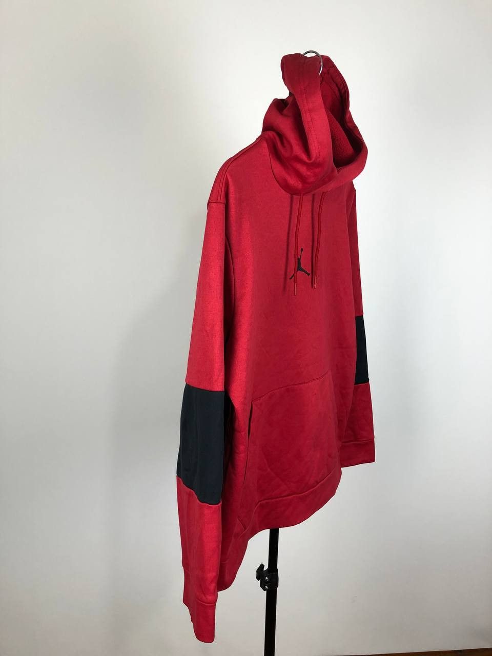 Jordan Brand Jordan Air Hoodie Center Logo Red size M Size US M / EU 48-50 / 2 - 4 Thumbnail