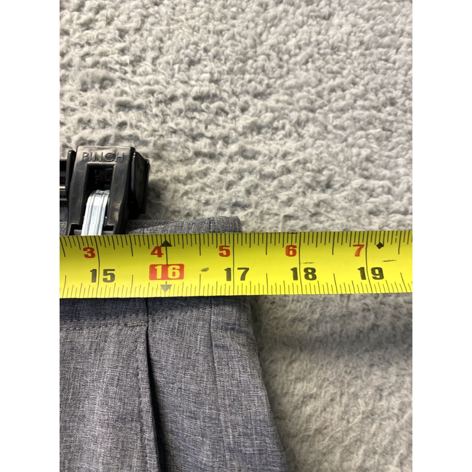 PGA Tour PGA TOUR Mens Golf Shorts Active Waistband Stretch Gray 34 Adult Regular Size US 34 / EU 50 - 2 Thumbnail