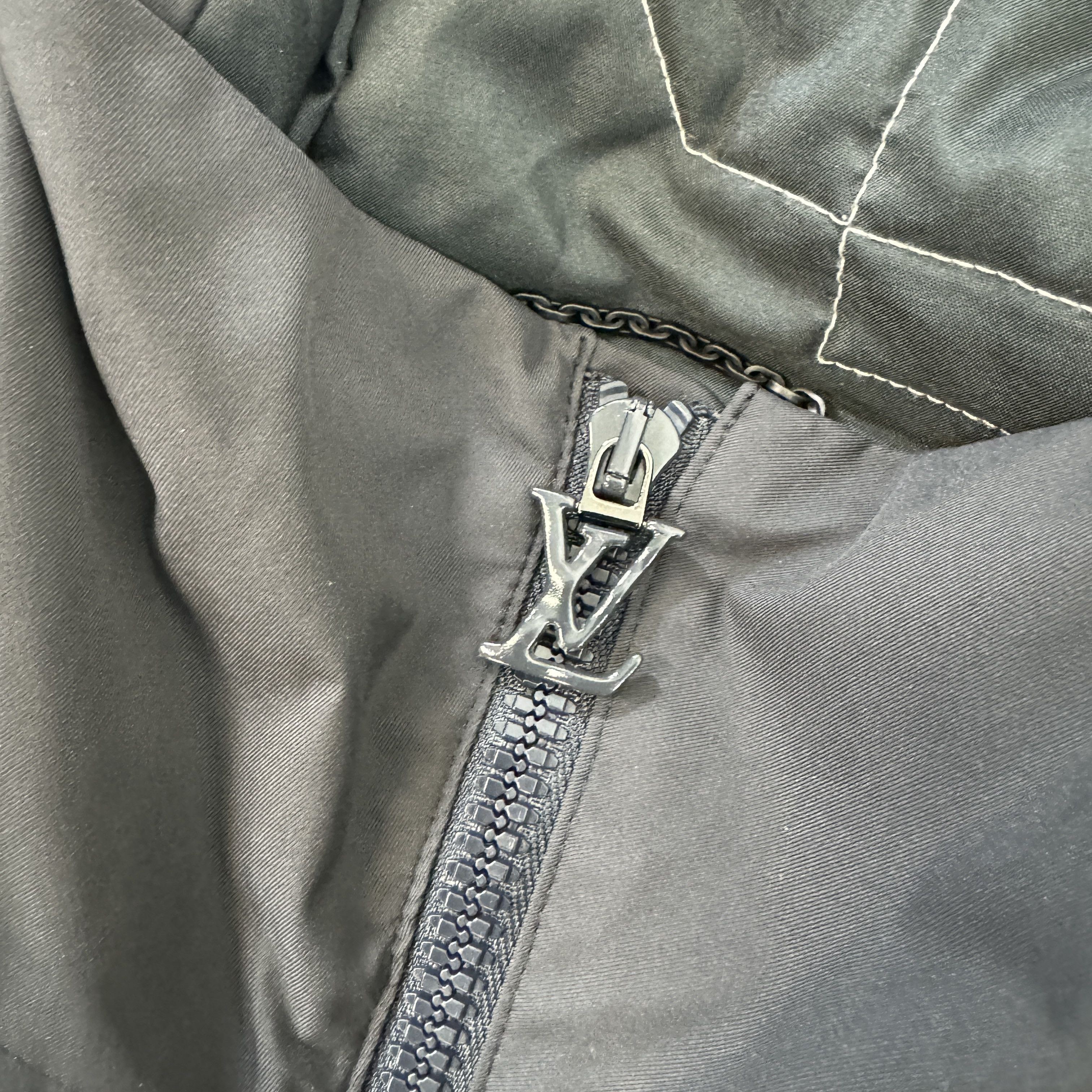Louis Vuitton Louis Vuitton 1AAT2P Bicolour Hooded Jacket RRP £2700 Size US M / EU 48-50 / 2 - 8 Thumbnail