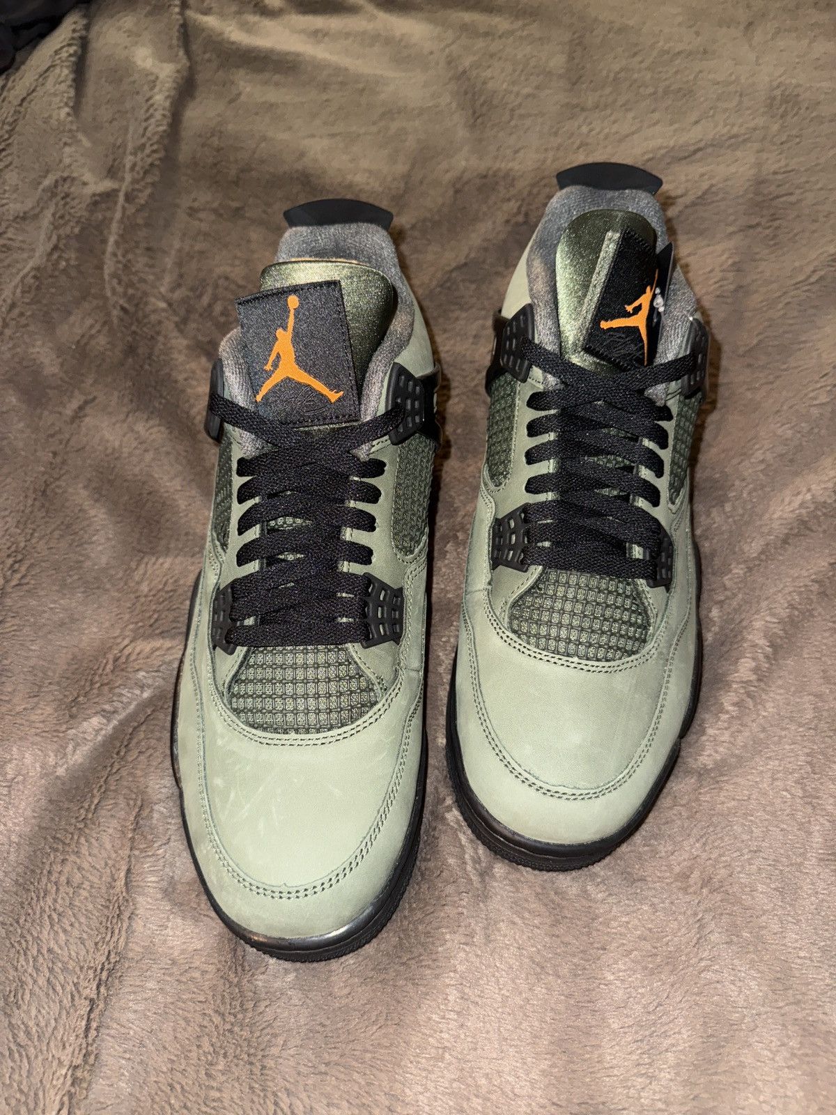 Jordan Brand × Undefeated brand new u defeated 4s never worn Size US 10 / EU 43 - 5 Thumbnail