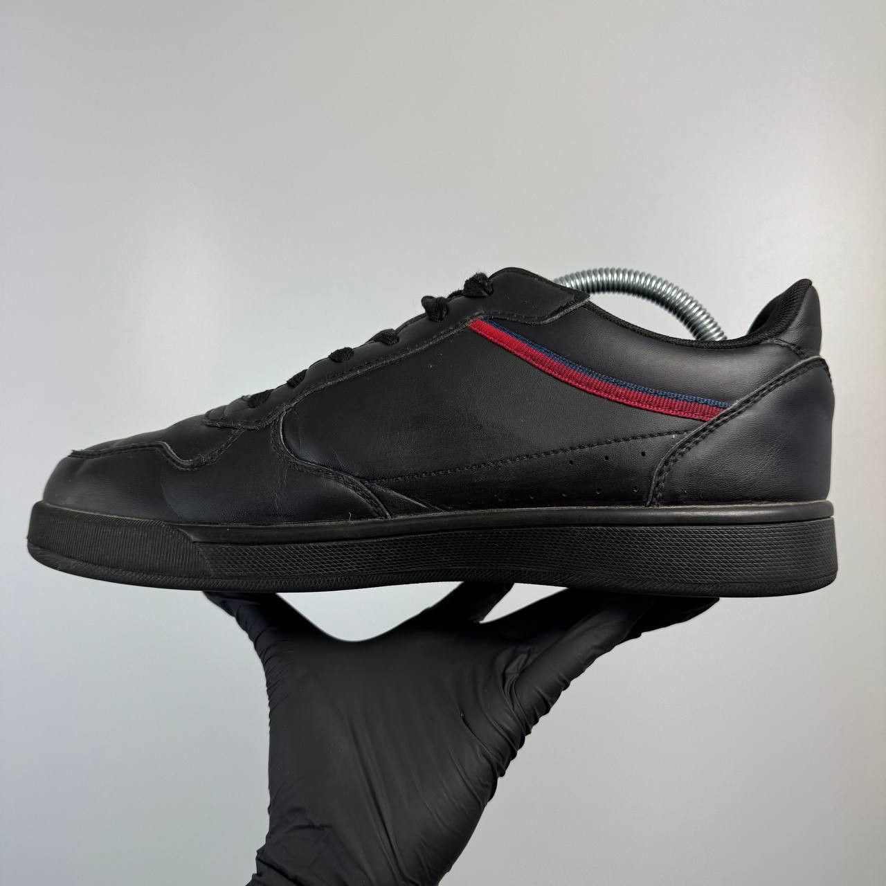 Champion Champion Black Leather Sneakers Mens Low Top Shoes EU 42 Size US 9 / EU 42 - 6 Thumbnail