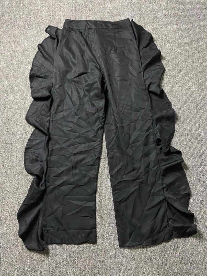 Japanese Brand Jin Xin Duo Brand Fashion Side Ruffles Pants (189) Size 25" / US 0 / IT 36 - 2 Thumbnail
