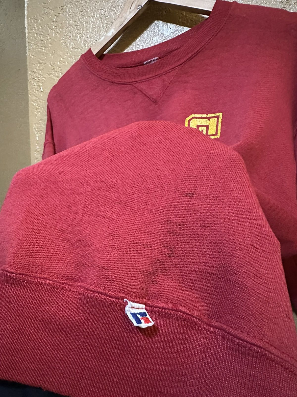 Russell Athletic × Vintage distressed Vintage 80s Russell PCC Basketball Crewneck Size US L / EU 52-54 / 3 - 3 Thumbnail